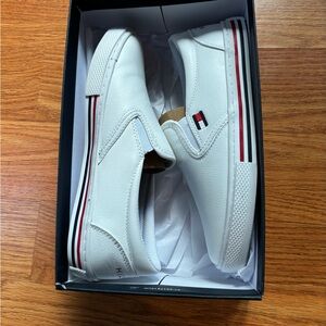 Tommy Hilfiger White sneakers